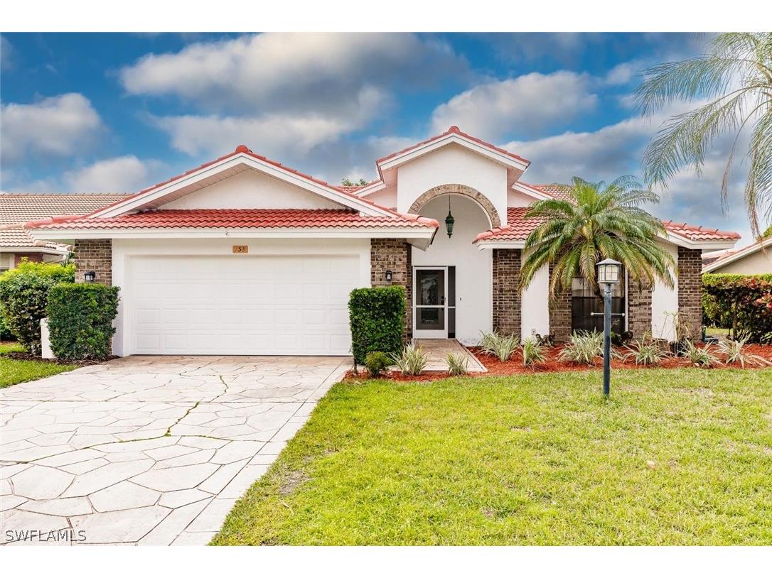 158 Saint James Way Naples FL 34104 223007300 image1