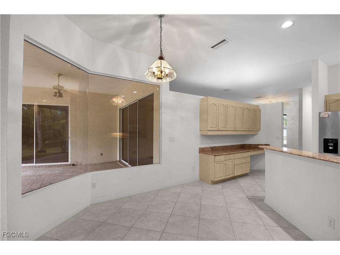 1580 Argyle Drive Fort Myers FL 33919 2026004187 image10