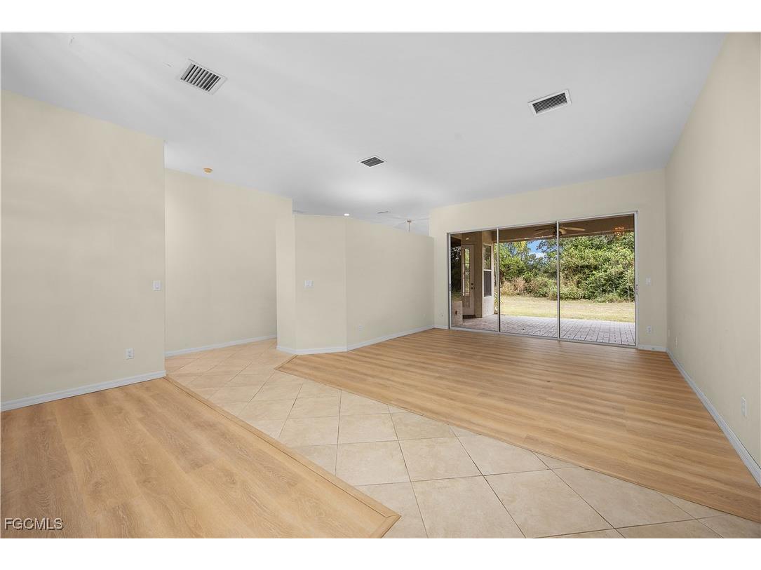1580 Argyle Drive Fort Myers FL 33919 2026004187 image16