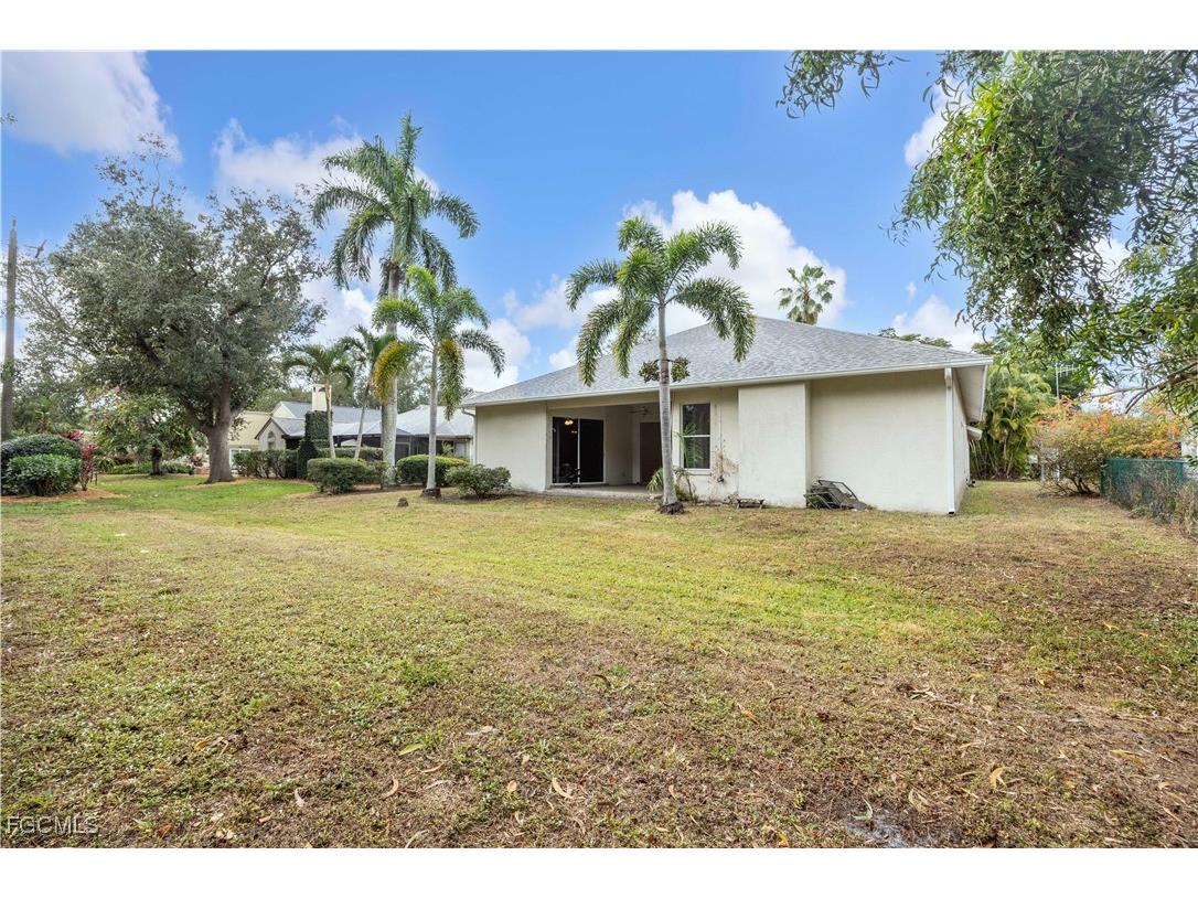 1580 Argyle Drive Fort Myers FL 33919 2026004187 image37