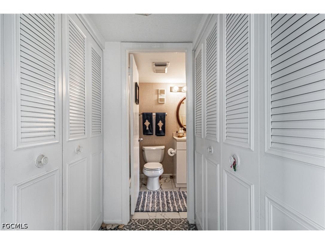 1580 Pine Valley Drive #103 Fort Myers FL 33907 2026025561 image5