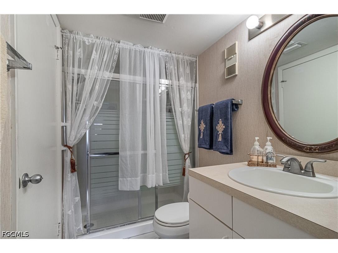 1580 Pine Valley Drive #103 Fort Myers FL 33907 2026025561 image8