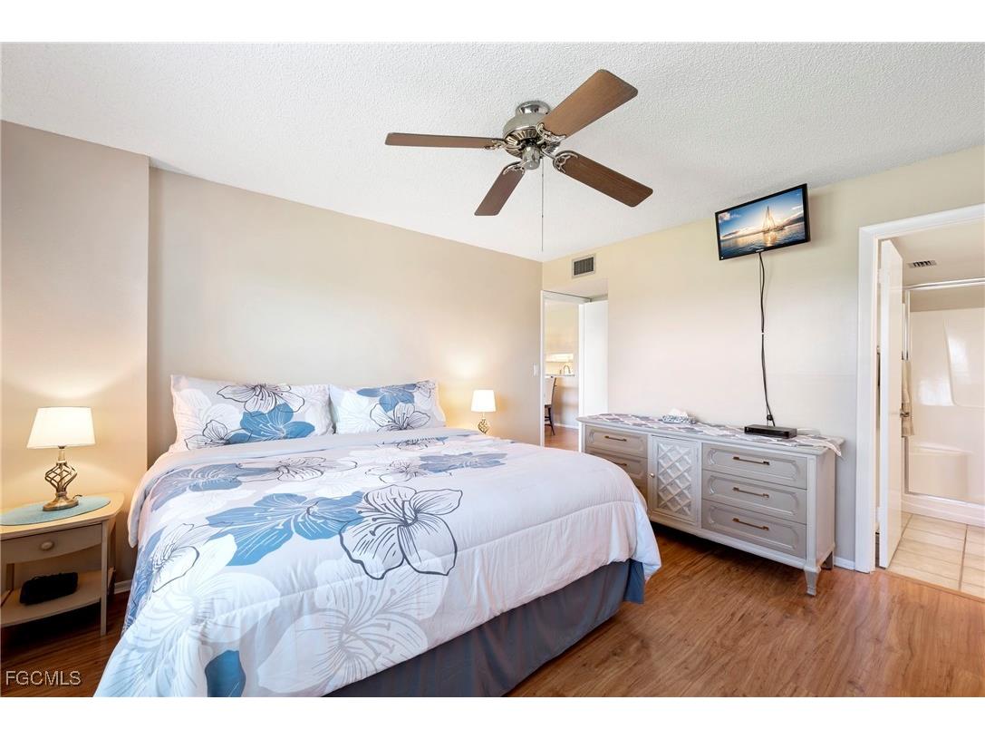 1580 Pine Valley Drive #217 Fort Myers FL 33907 2025015988 image13