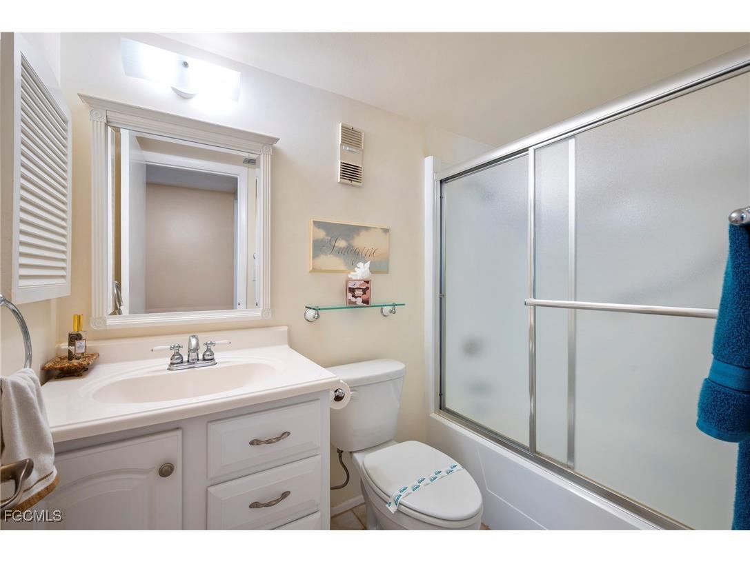 1580 Pine Valley Drive #217 Fort Myers FL 33907 2025015988 image17