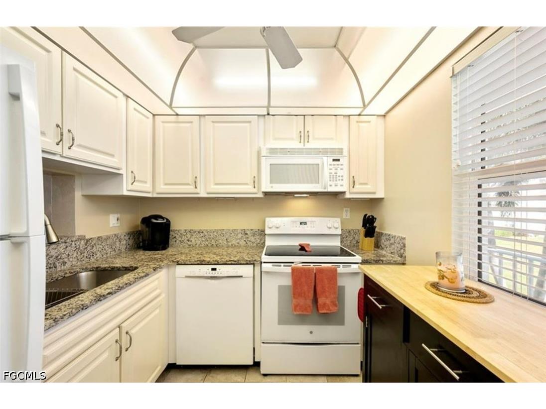 1580 Pine Valley Drive #217 Fort Myers FL 33907 2026017587 image13