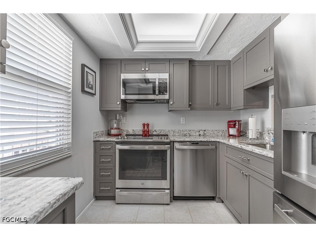 1580 Pine Valley Drive #305 Fort Myers FL 33907 2026025378 image1