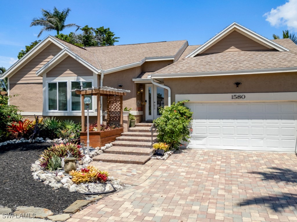 1580 Villa Court Marco Island FL 34145 224079875 image1