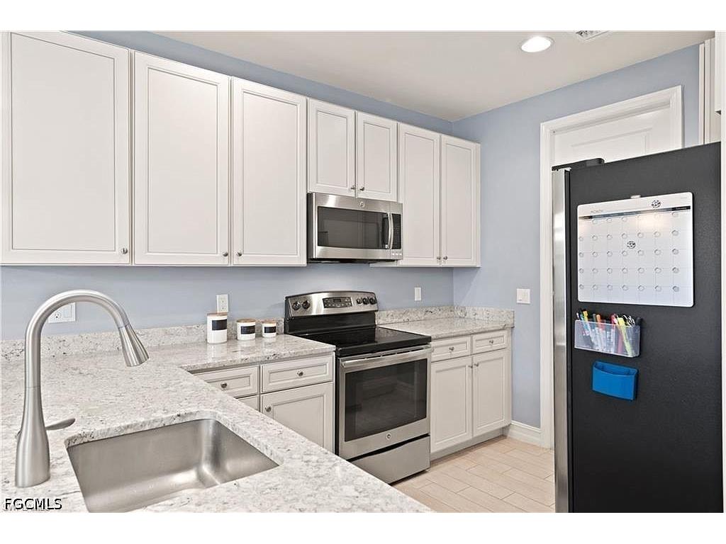 15800 Portofino Springs Boulevard #102 Fort Myers FL 33908 2026022662 image3