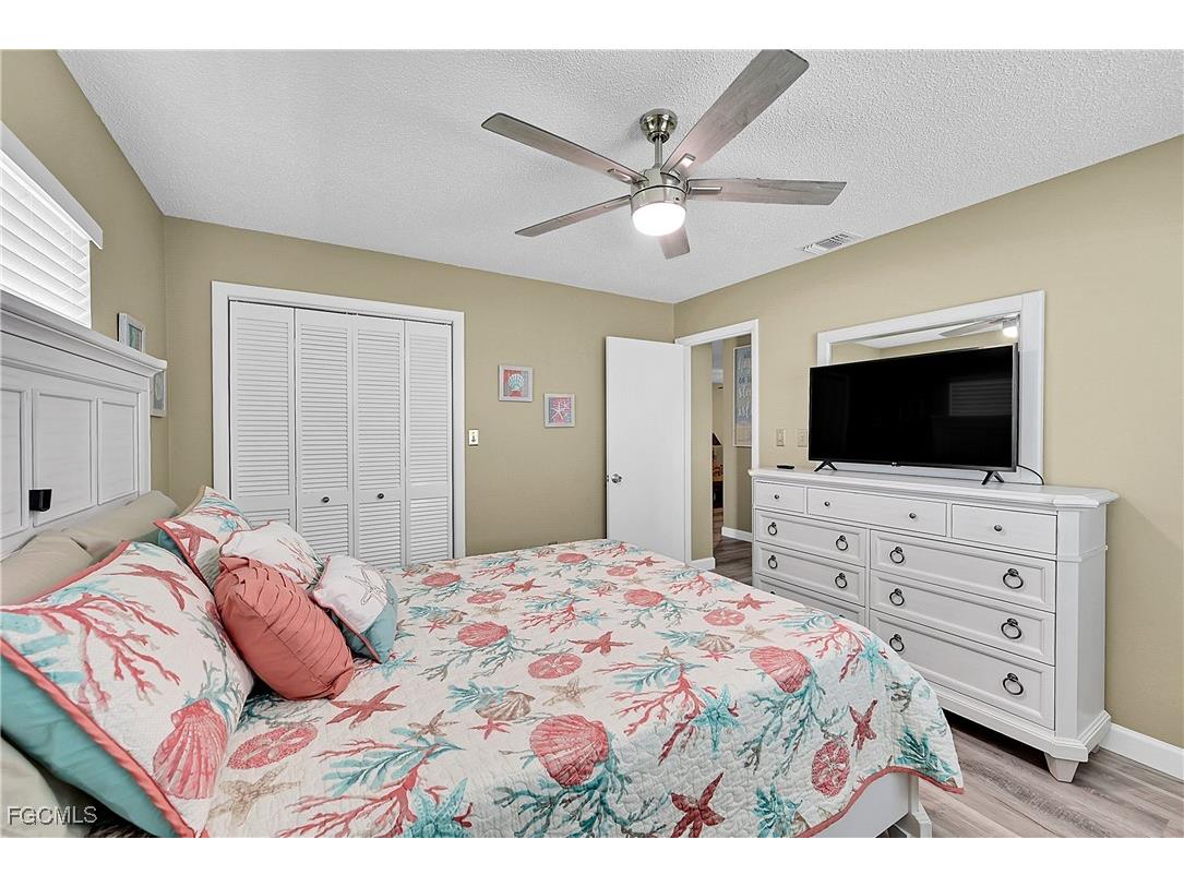 15804 Missouri Street Bokeelia FL 33922 2025015505 image19