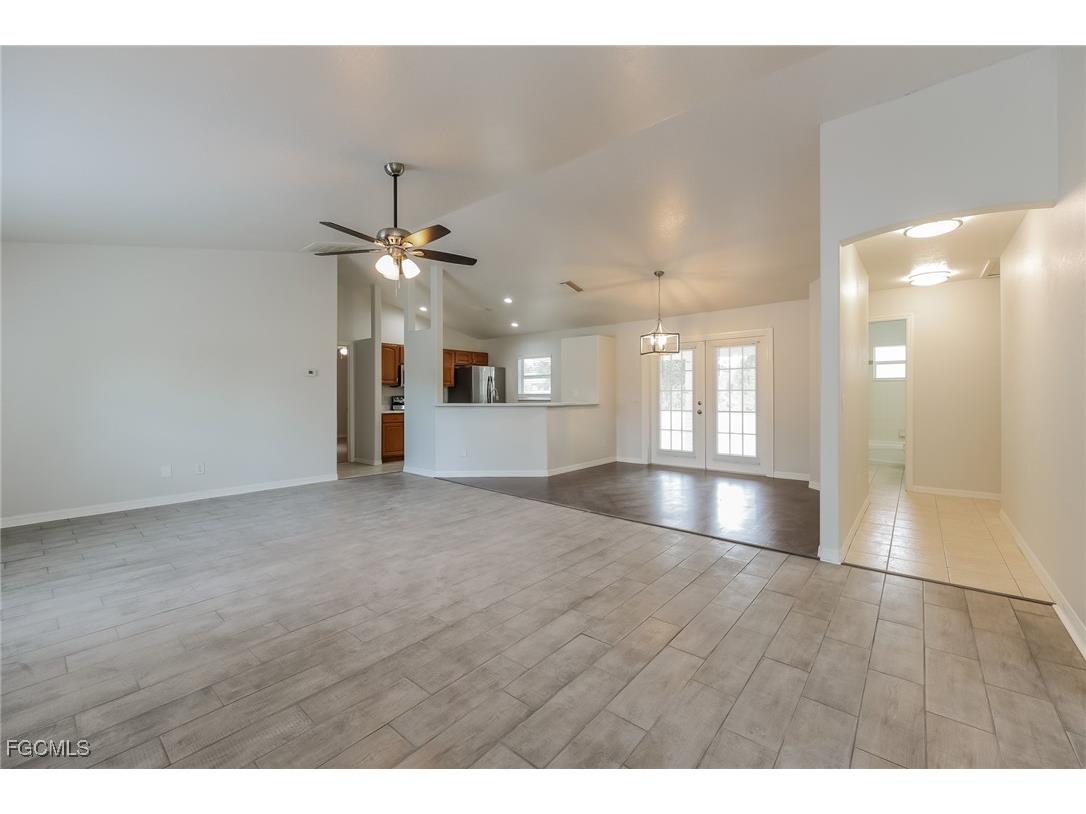 1581 S Chamberlain Boulevard North Port FL 34286 2025024309 image3