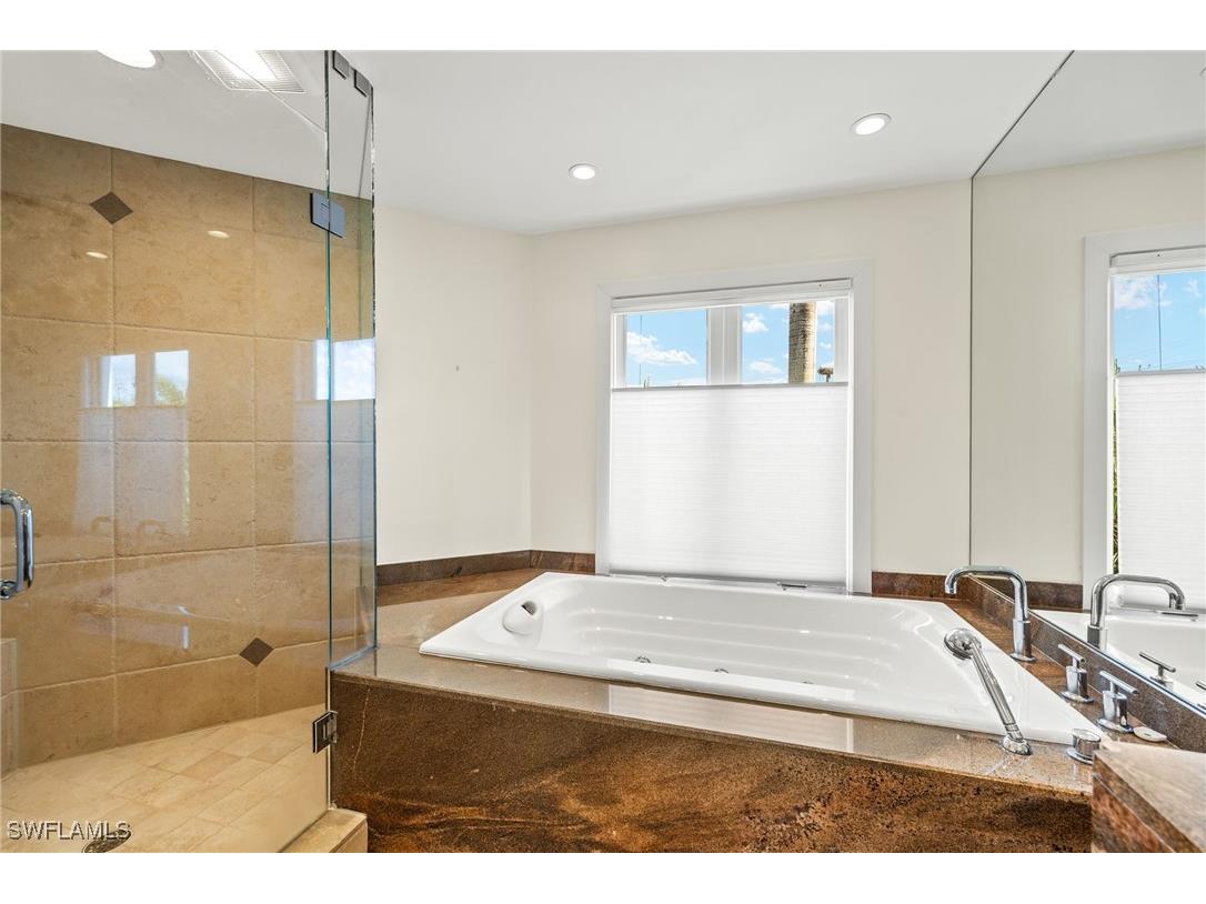 1581 San Carlos Bay Drive Sanibel FL 33957 225049267 image30