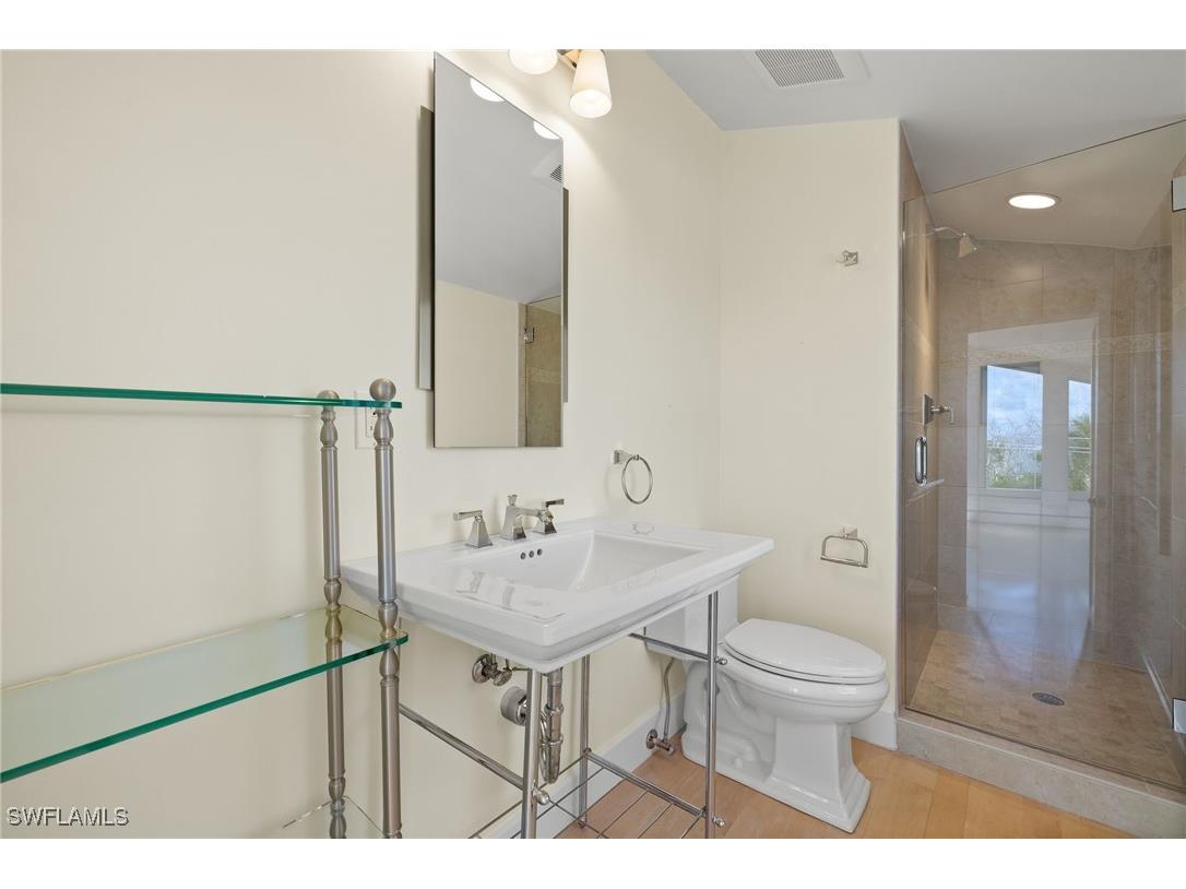 1581 San Carlos Bay Drive Sanibel FL 33957 225049267 image38