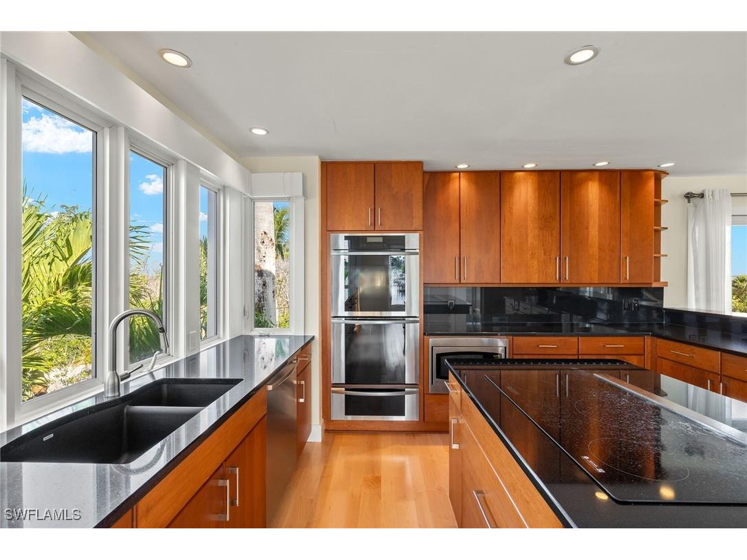 1581 San Carlos Bay Drive Sanibel FL 33957 225049267 image7