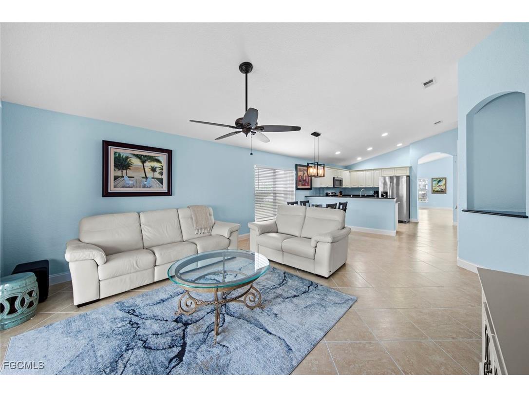 15817 Beachcomber Avenue Fort Myers FL 33908 2025008882 image15