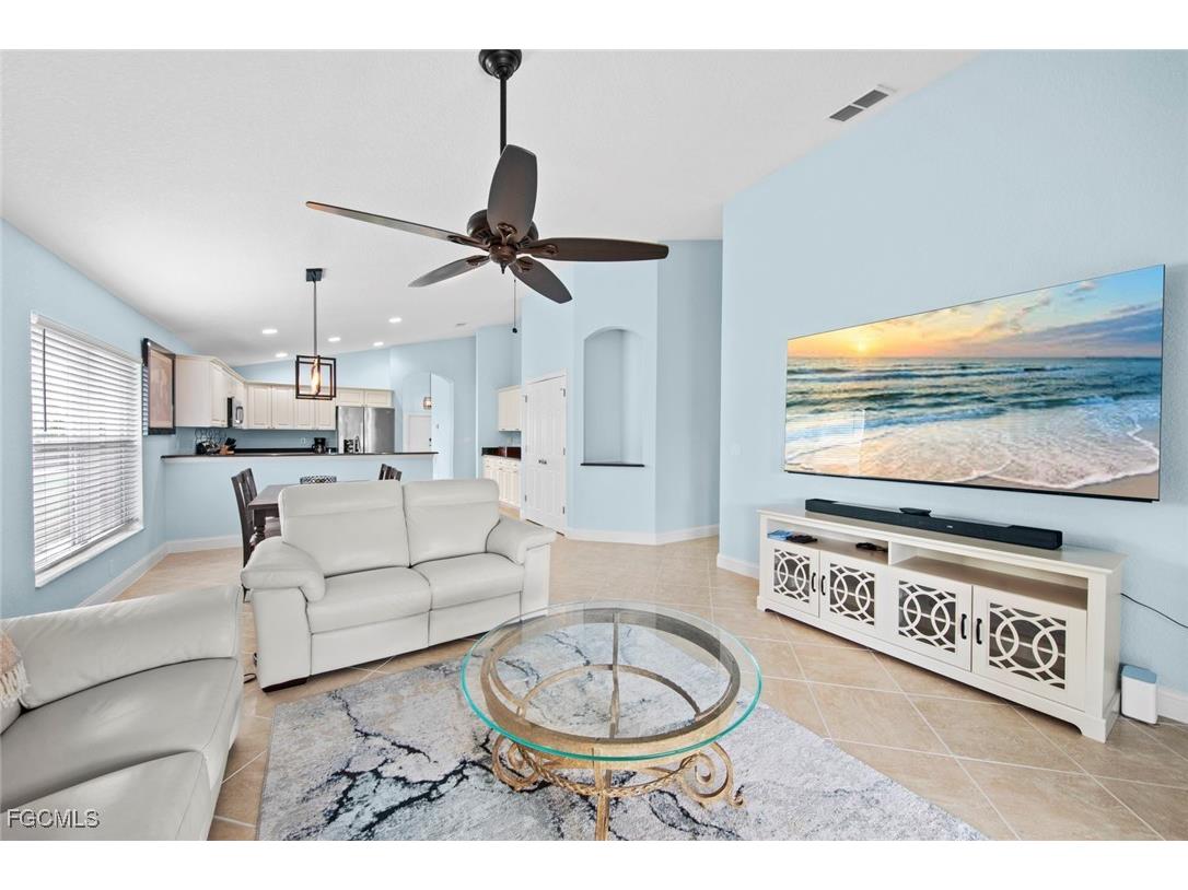 15817 Beachcomber Avenue Fort Myers FL 33908 2025008882 image16