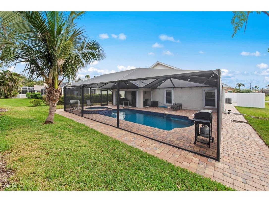 15817 Beachcomber Avenue Fort Myers FL 33908 2025008882 image41