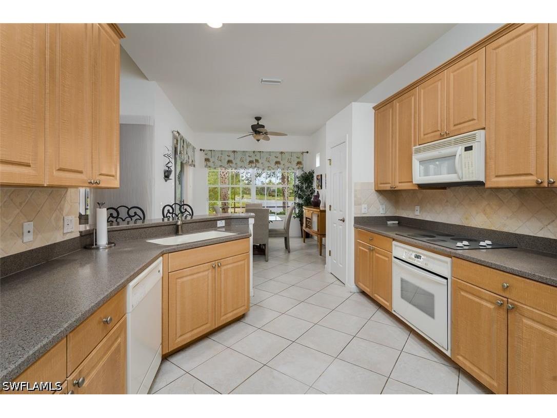 15821 Delaplata Lane Naples FL 34110 226022907 image12
