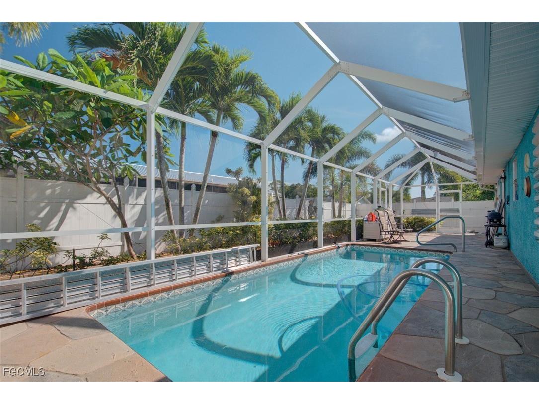 15840 Key Grass Lane Fort Myers FL 33905 2025012338 image1