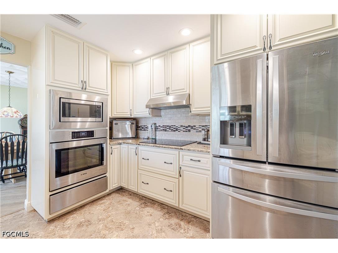 15840 Lake Candlewood Drive Fort Myers FL 33908 2026024460 image10