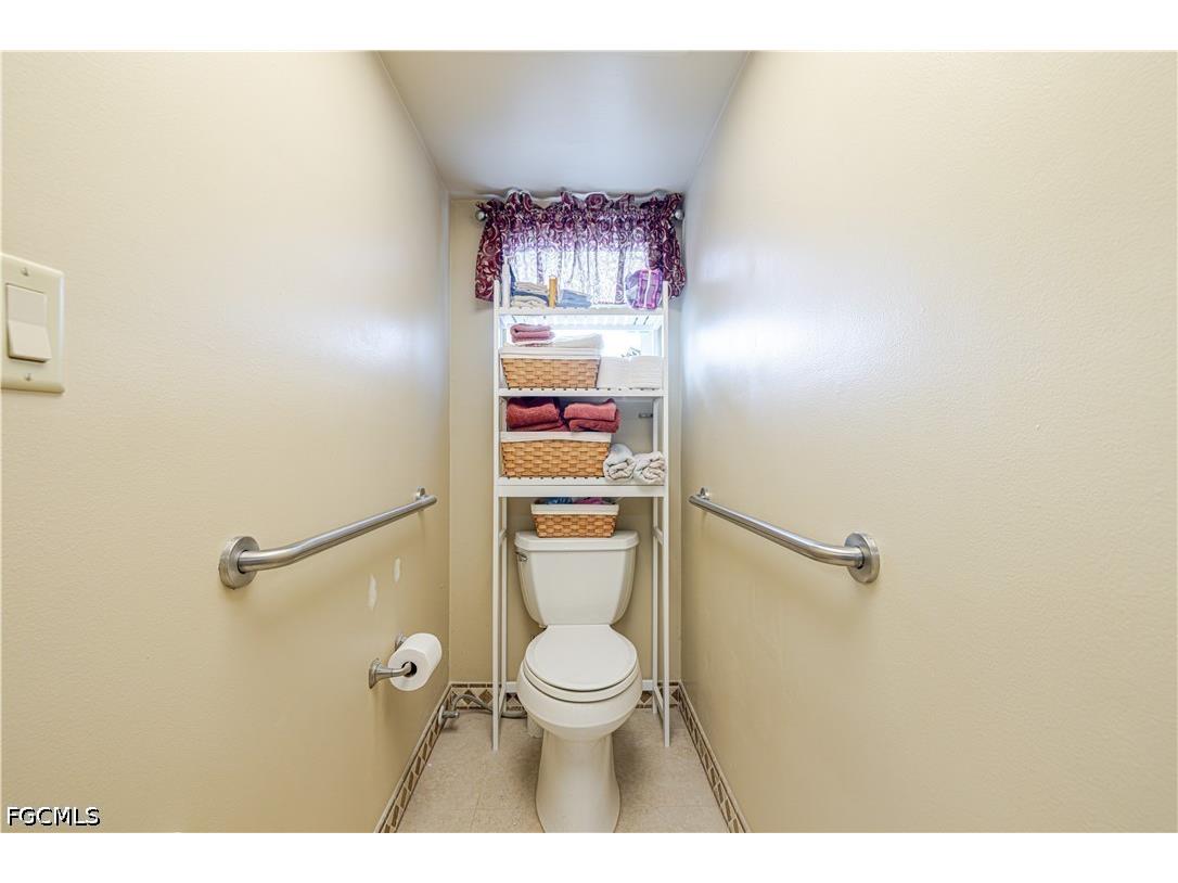 15840 Lake Candlewood Drive Fort Myers FL 33908 2026024460 image28