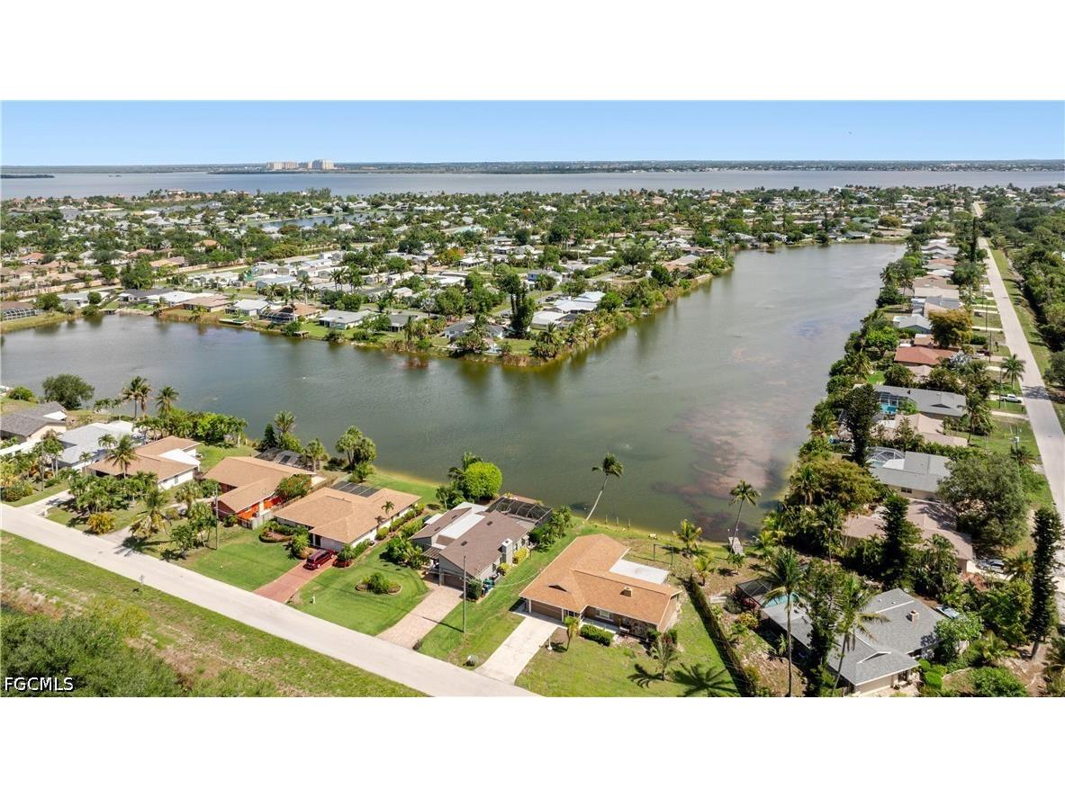 15840 Lake Candlewood Drive Fort Myers FL 33908 2026024460 image45