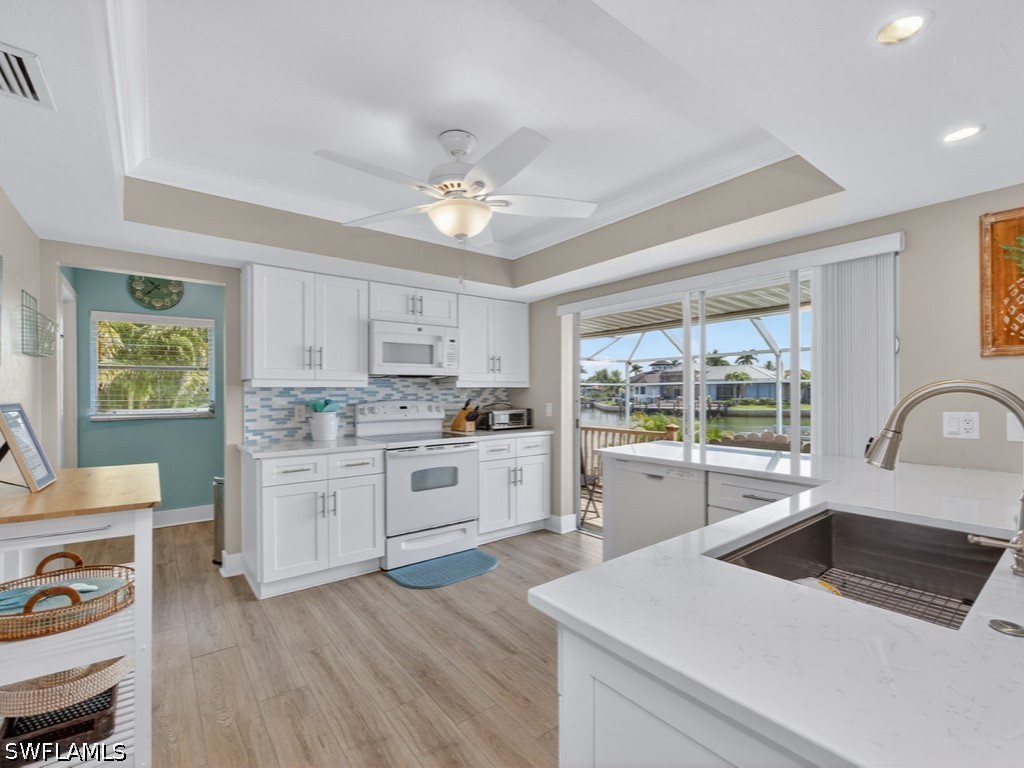 1585 Jamaica Court Marco Island FL 34145 226011275 image10