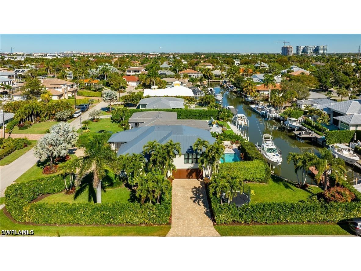 1585 Mullet Lane Naples FL 34102 226015381 image48