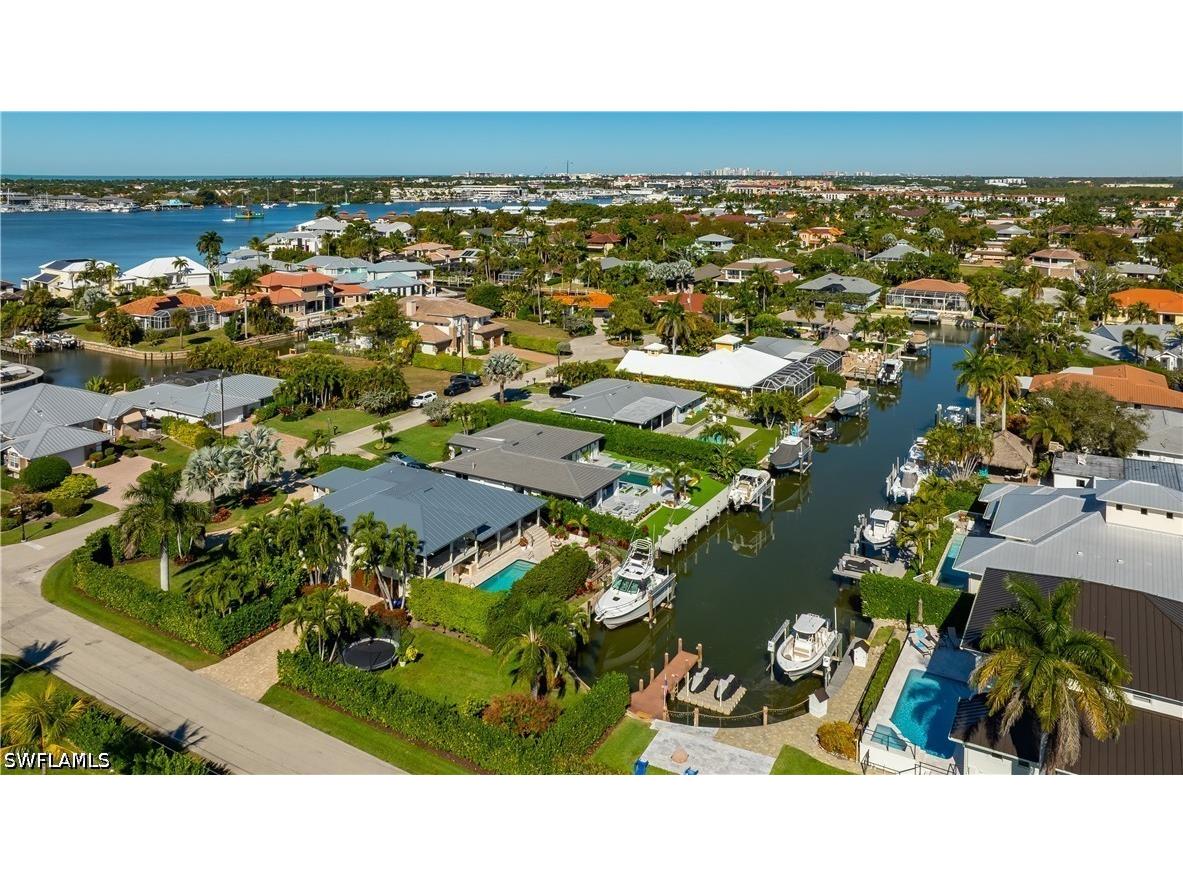 1585 Mullet Lane Naples FL 34102 226015381 image50