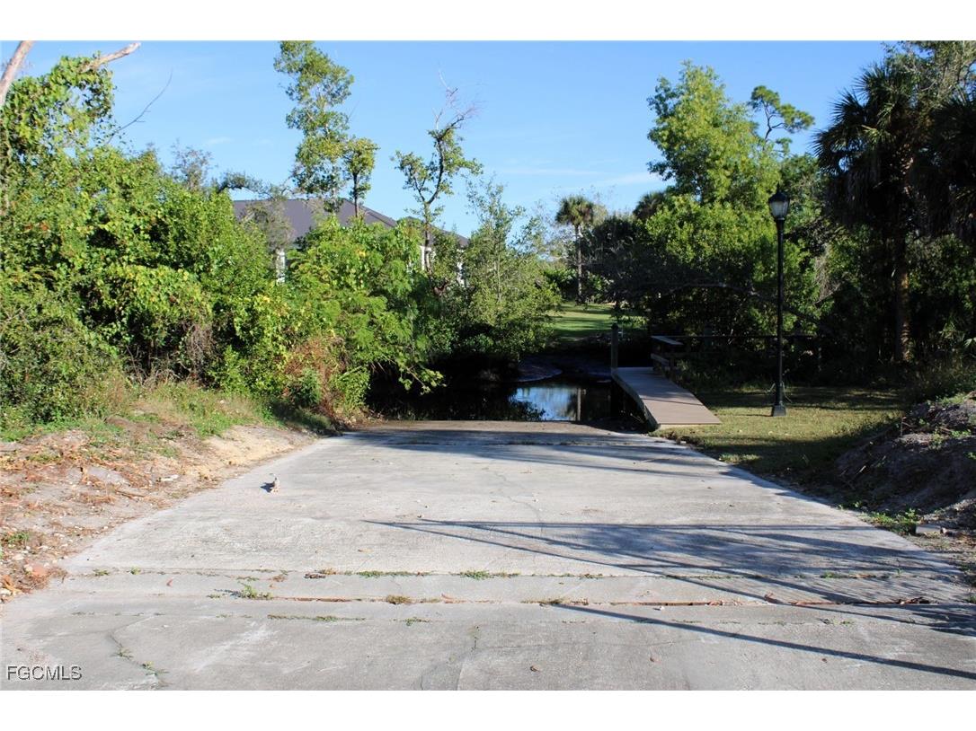 15851 Hampton View Court Fort Myers FL 33908 2025018447 image12