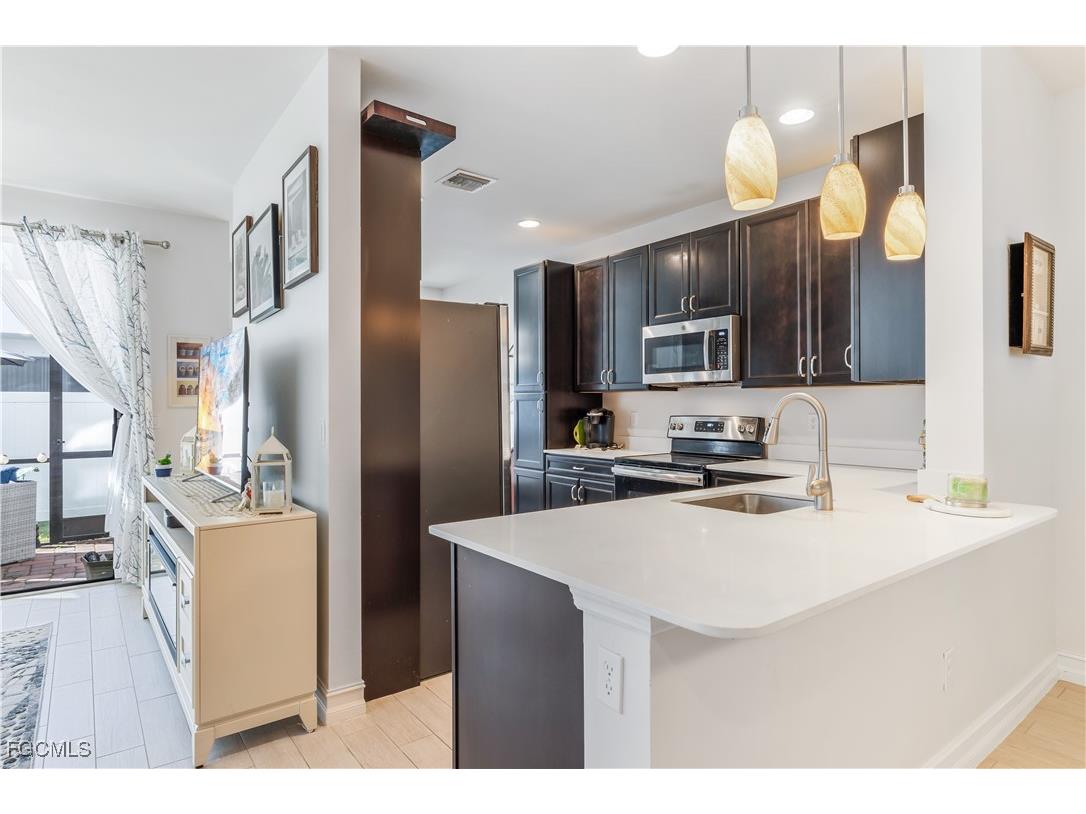 15851 Portofino Springs Boulevard #104 Fort Myers FL 33908 2025024569 image7