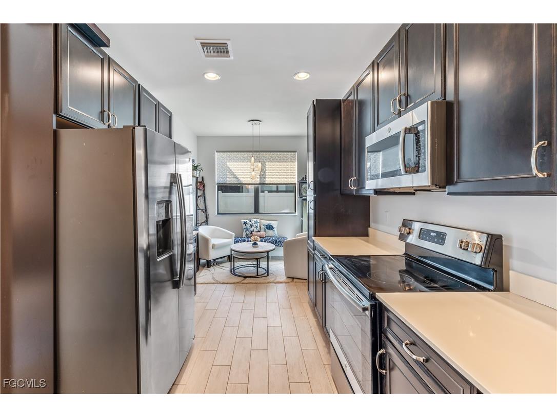 15851 Portofino Springs Boulevard #104 Fort Myers FL 33908 2025024569 image9