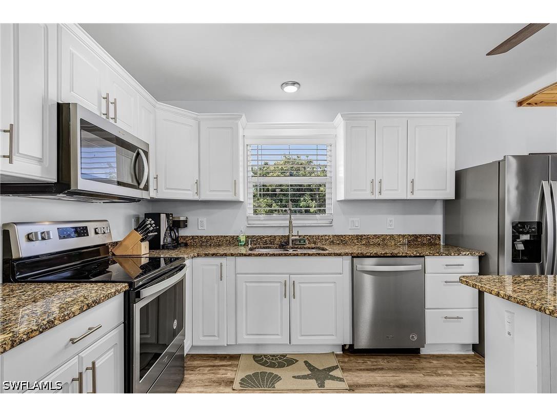 15869 Missouri Street Bokeelia FL 33922 226011517 image11