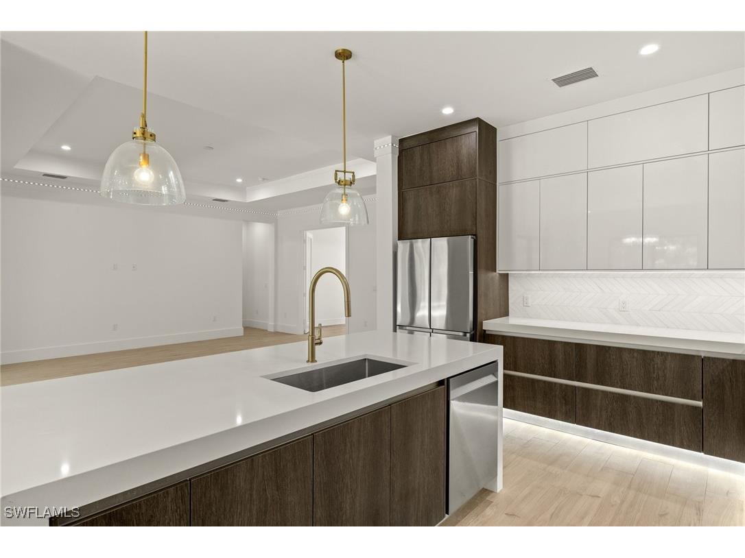 1587 Golden Gate Boulevard W Naples FL 34120 224046424 image14