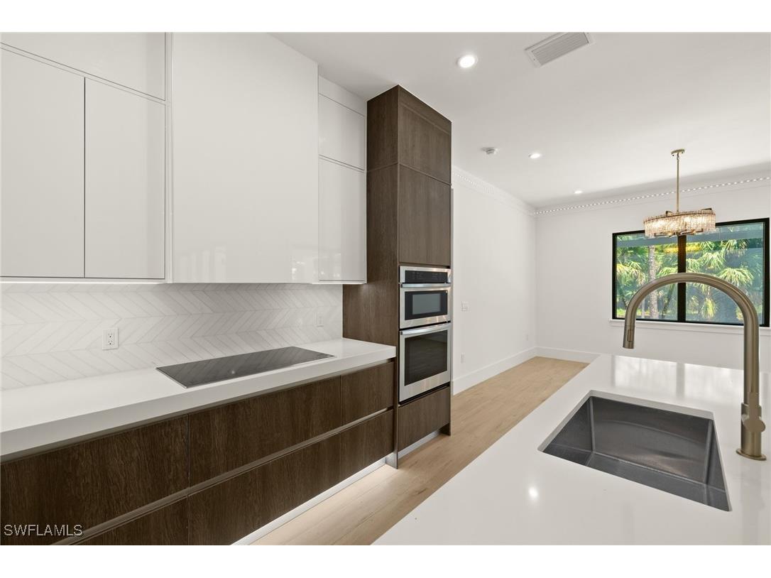 1587 Golden Gate Boulevard W Naples FL 34120 224046424 image15