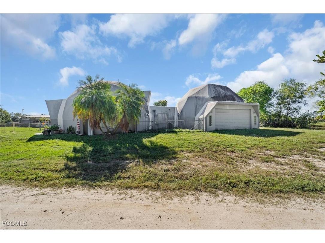 15871 Huffmaster Road North Fort Myers FL 33917 2025009870 image5