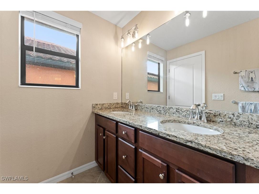 1588 Santiago Circle Naples FL 34113 225055103 image29