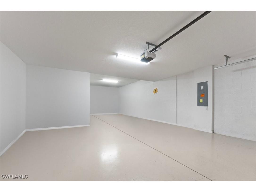 1588 Santiago Circle Naples FL 34113 225055103 image36