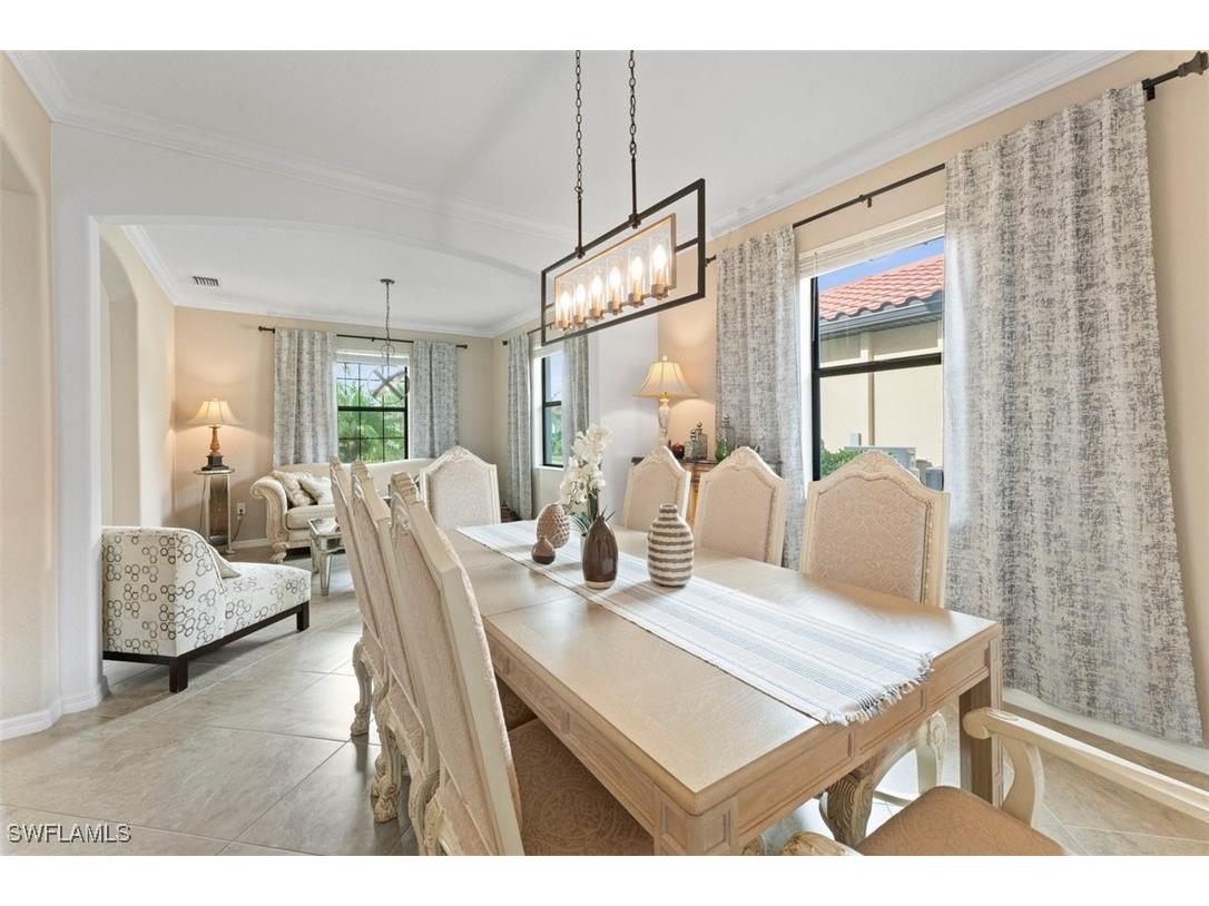 1588 Santiago Circle Naples FL 34113 225055103 image9