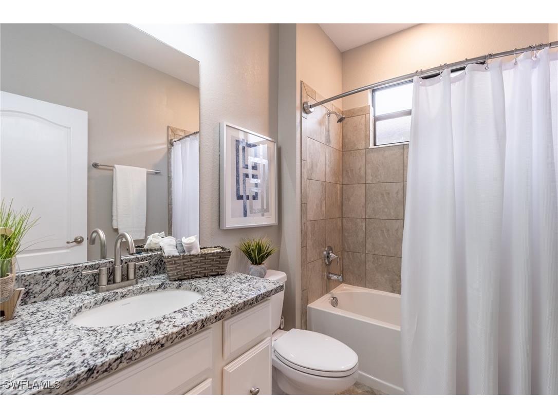 1588 Vizcaya Lane Naples FL 34113 225062687 image21