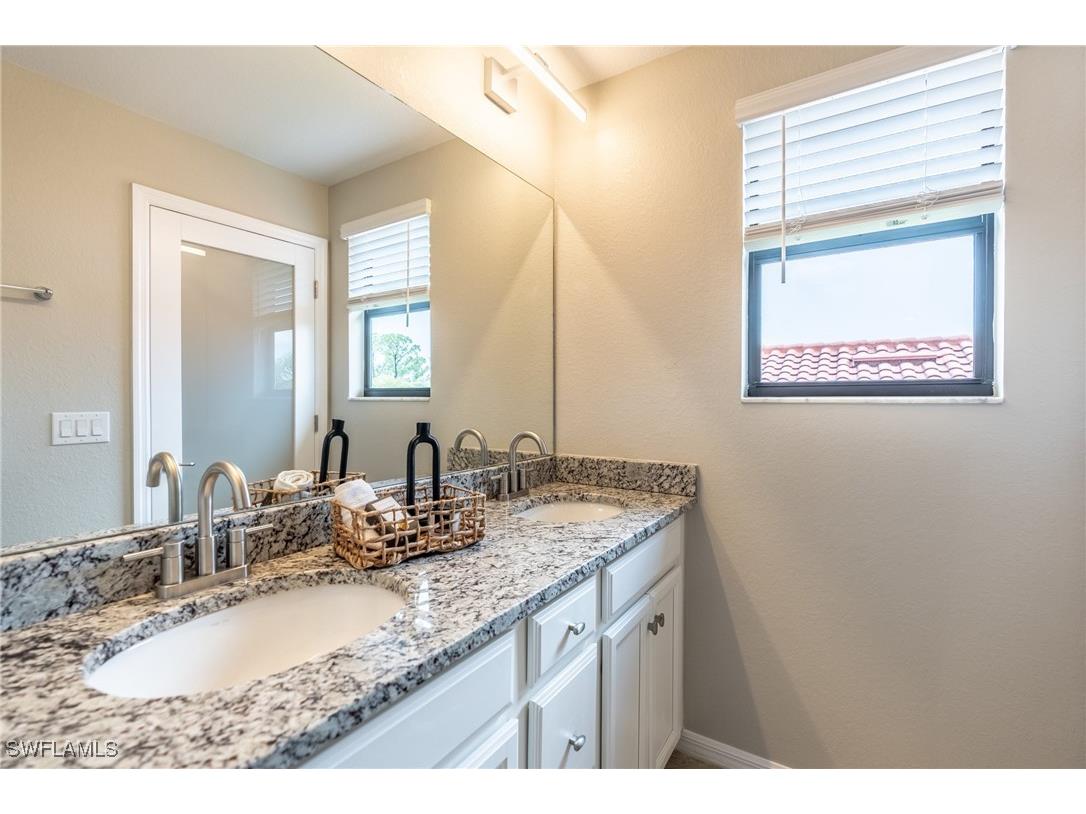 1588 Vizcaya Lane Naples FL 34113 225062687 image35