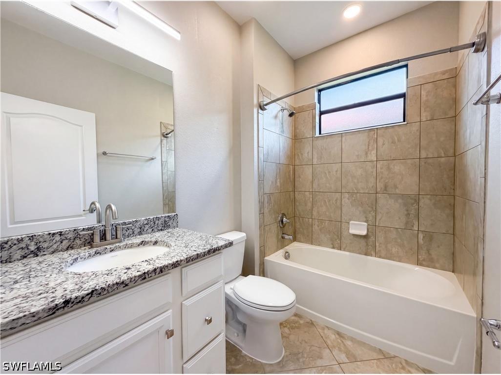 1588 Vizcaya Lane Naples FL 34113 226019118 image12