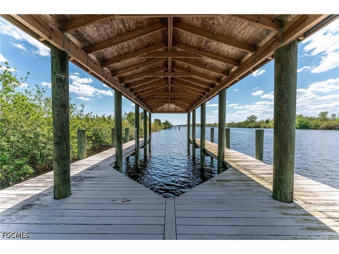 1589 Frontier Circle Labelle FL 33935 2026020550 image4