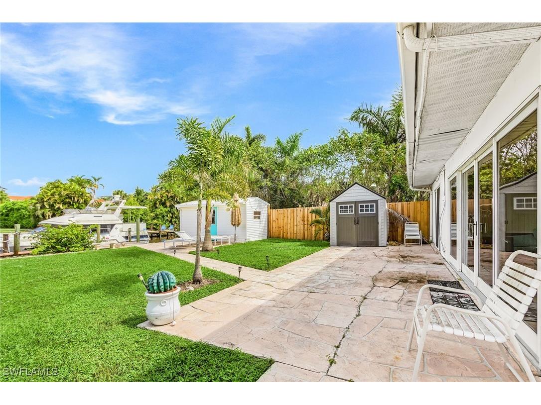 1589 Osprey Avenue Naples FL 34102 225072824 image23