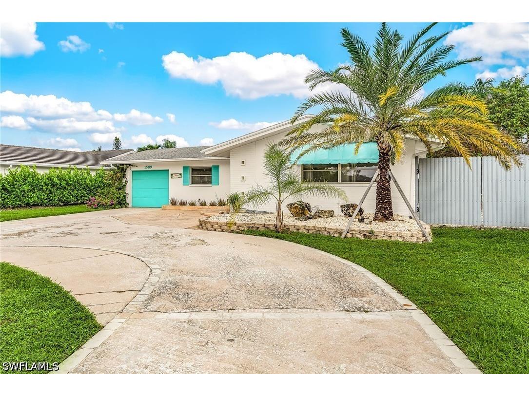 1589 Osprey Avenue Naples FL 34102 226016254 image1