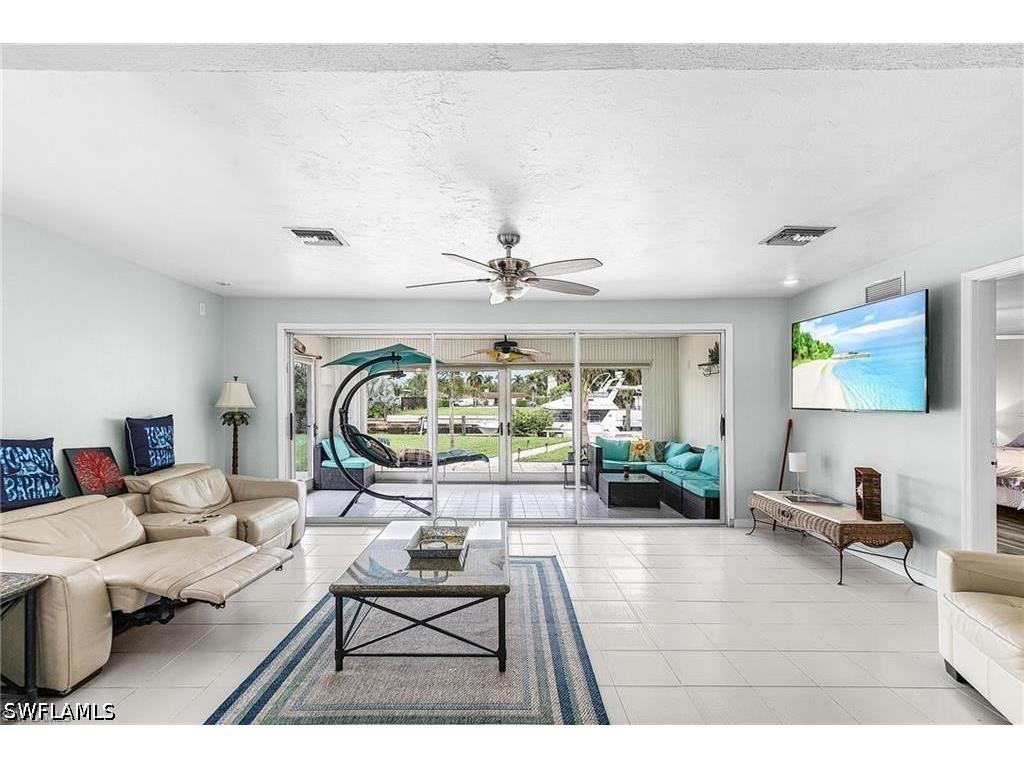 1589 Osprey Avenue Naples FL 34102 226016254 image3