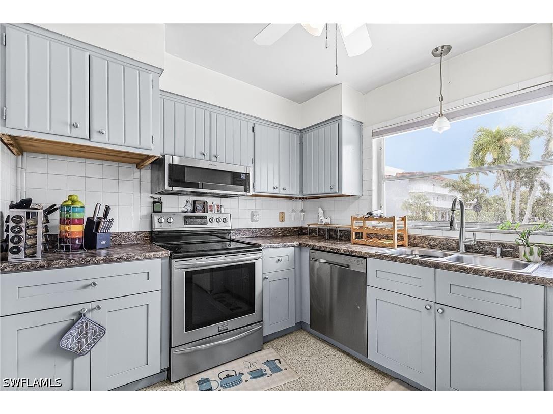 1589 Osprey Avenue Naples FL 34102 226016254 image5