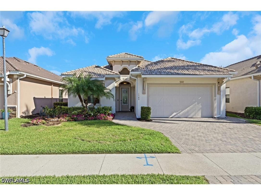 1589 Serrano Circle Naples FL 34105 226013233 image1