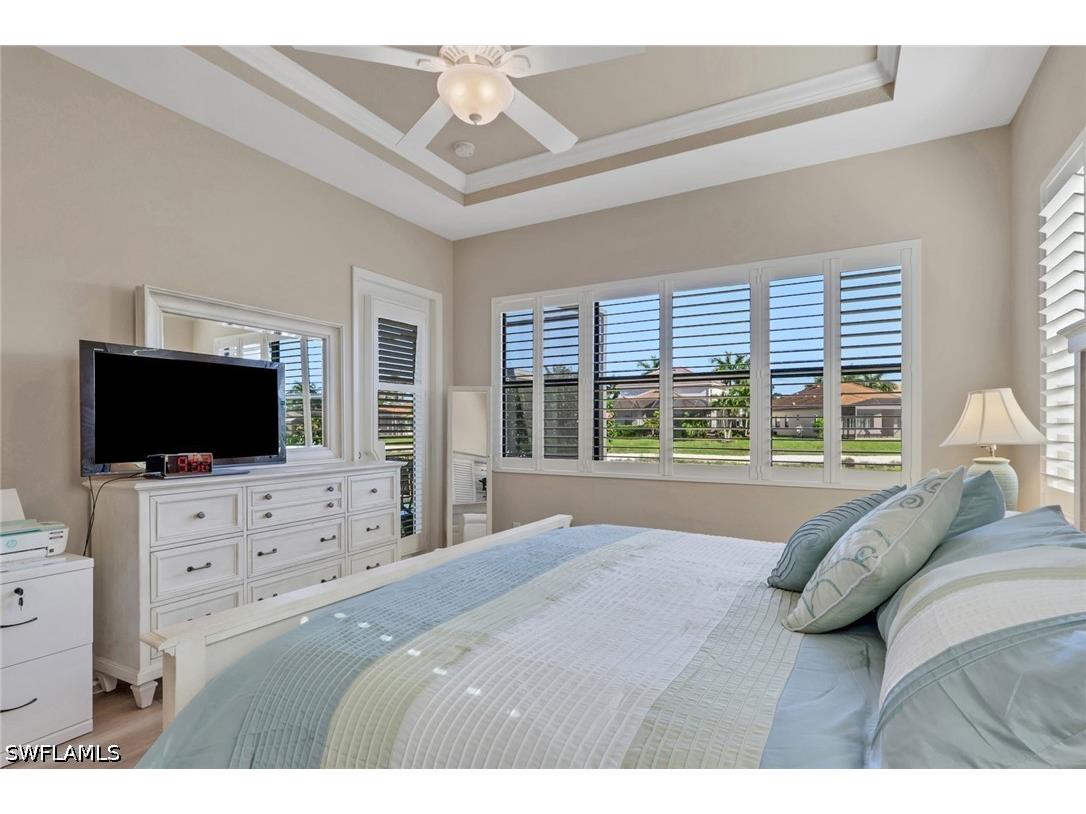 1589 Serrano Circle Naples FL 34105 226013233 image14