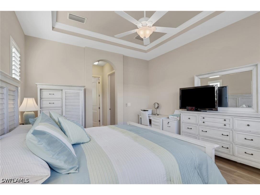 1589 Serrano Circle Naples FL 34105 226013233 image15