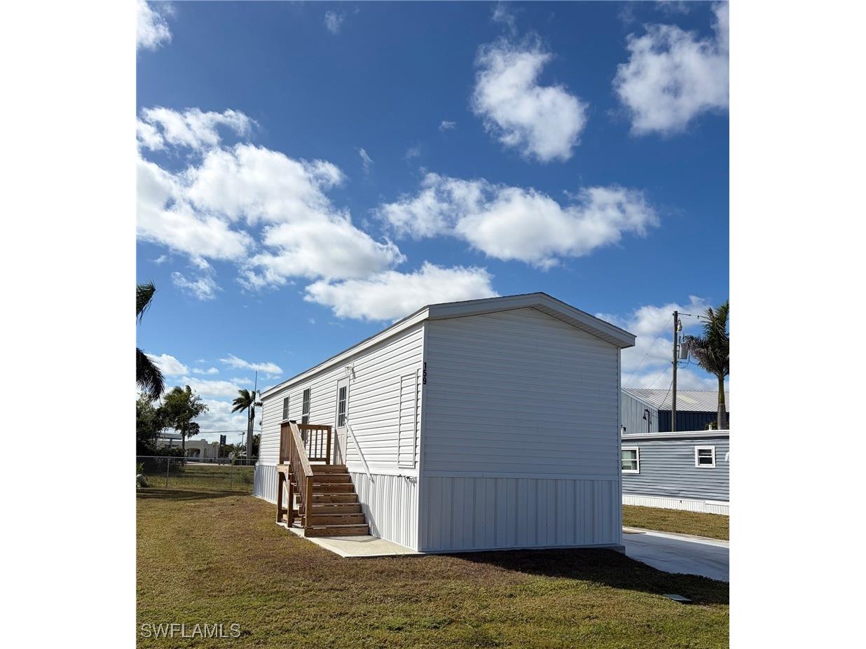 159 Adrienne Drive Fort Myers FL 33908 226004449 image3